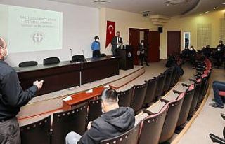 GAÜN’de temizlik personellerine hijyen eğitimi...