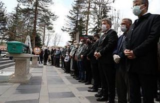 Gazeteci Veli Altınkaya son yolculuğuna uğurlandı