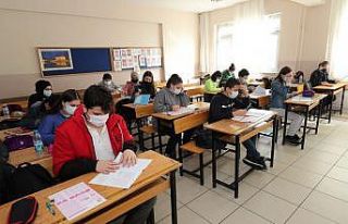 Gebzeli öğrenciler LGS denemesinde ter döktü