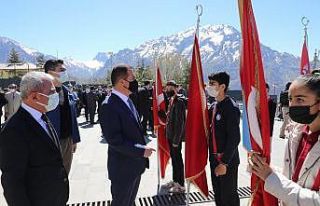 Hakkari’de 23 Nisan kutlaması