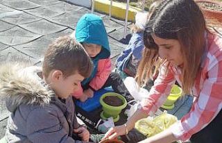 Hakkari’de “Doğa Dostu Nesiller” projesi