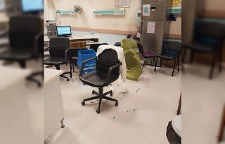 Hasta yakınları hastaneyi birbirine kattı: 8 gözaltı