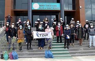 Hayatını kaybeden sağlık çalışanlar anısına...