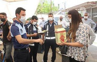 İçerisinden hayvan gübresi çıkan çayın satışına...
