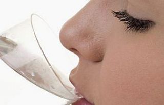 “İftardan sahura kadar 1.5 litre su içilmeli”