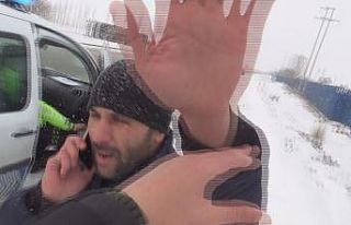 İHA muhabirinden kendisine tehdit eden şahsa ders...