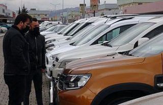 İkinci el araç alacaklara önemli uyarı: