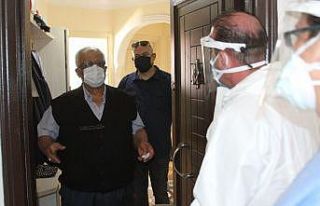 İkna timi aşı hizmetini vatandaşın ayağına...