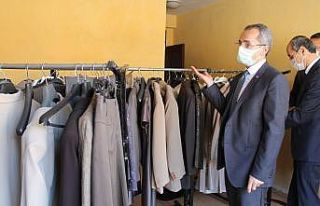 İlçenin Sosyal Marketi bayramda binlerce kişiyi...