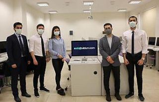 İletişim Bilimleri Fakültesi öğrencilerinden...