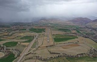 İlk yerli ve milli uçakların iniş yaptığı havaalanı...