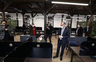 İnegöl’e Yeni Nöbetçi Kitaphane