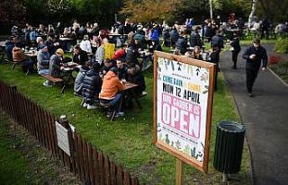 İngiltere’de son 24 saatte 2 bin 206 vaka