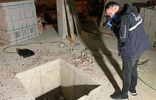 İnşaatın asansör boşluğuna düşen çocuk ağır...