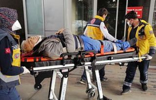 İnşaatın ikinci katından düşen işçi yaralandı