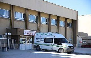 İnşaattan düşen genç, iki aylık yaşam mücadelesini...