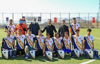 İpekyolu Belediyesinden ‘Yıldız Erkekler Futbol...