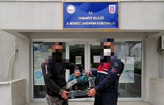 İş yerinden demir kesme makinesi çalan şahıs...
