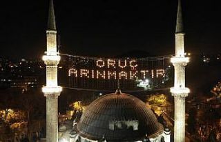 İstanbul’da camiler Ramazan ayının başlangıcı...