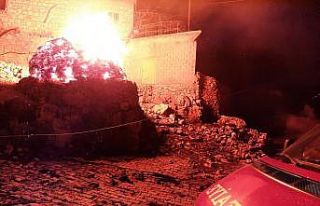 İtfaiye ekiplerinin zamanında müdahalesi faciayı...