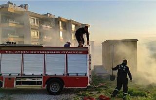 İtfaiyenin suyu bitince kazma kürekle müdahale...