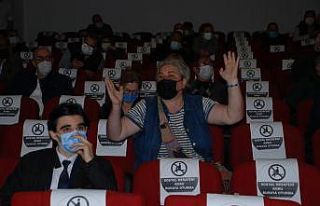 İzmir Kuzey-Doğu Çevre Otoyolu toplantısında...