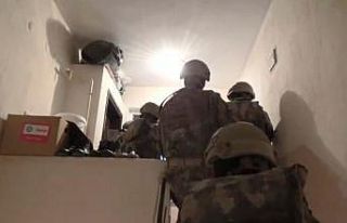 İzmir’de DEAŞ operasyonu: 3 kişi yakalandı