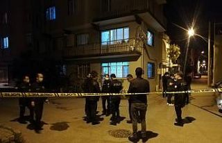 İzmir’de ev sahibi ile kiracı arasında gürültü...