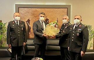 Jandarma komutanından emniyet müdürüne ziyaret