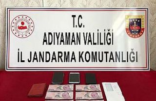 Jandarma uyuşturucu ve sahte para ele geçirdi