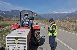 Jandarmadan 71 araç sürücüsüne 41 bin 216 TL...