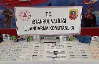 Jandarma’dan sahte nüfus cüzdanı ve ehliyet düzenleyen...