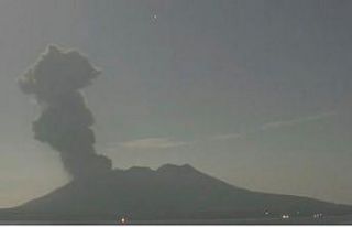 Japonya’da Sakurajima Yanardağı’nda patlama
