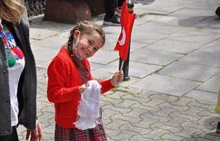 Kadıköy’de dans ve müzik eşliğinde 23 Nisan...