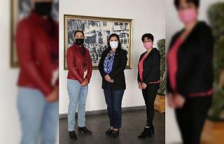 Kadın girişimci Güldal ve aza Yıldırım, Başkan...