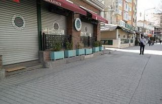 Kafeler kapandı Adalar boş kaldı