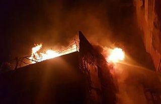 Kahramanmaraş’ta hurda deposunda yangın