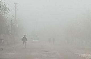 Kahta, 2 haftalık kısıtlamaya sisle uyandı