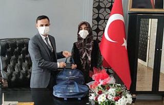 Kahta’da en çok kitap okuyanlara hediye verildi