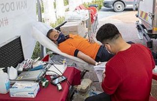 Kan ve kök hücre bağışı kampanyası yoğun ilgi...