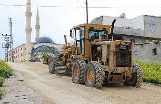 Karaköprü kırsalında çalışmaları sürüyor