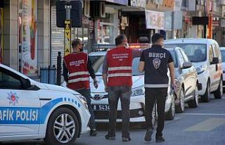 Karantinada olması gereken 5 kişi HES kodu sorgulamasıyla...