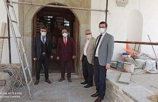 Kastamonu Vakıflar Bölge Müdürü Pınar cami tadilatını...