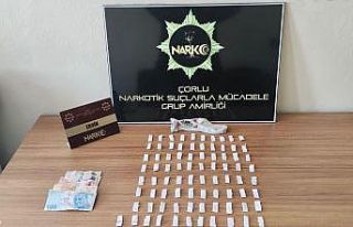 Kayıp olarak aranıyordu uyuşturucu satarken yakalandı