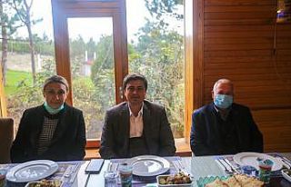 Kaymakam Doğanoğlu’na veda yemeği