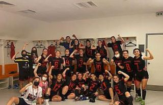Kayseri Gençlerbirliği çeyrek finalde