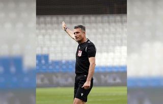 Kayserispor - Denizlispor maçını Özgür Yankaya...