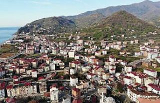 Kemalpaşa ilçesi sakinleri hastane istiyor