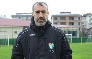 Kenan Yelek: "Play-offa kalmak istiyoruz"