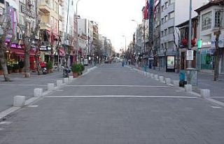 Kısıtlama başladı, Uşak sessizliğe büründü